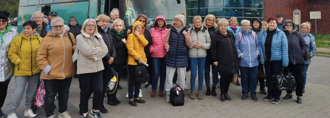 Prozdrowotny pobyt na pływalni w Starachowicach (foto)