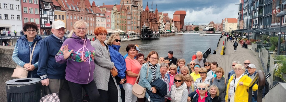 Wycieczki wczasowiczów z Krynicy Morskiej do Gdańska i Fromborka (foto)